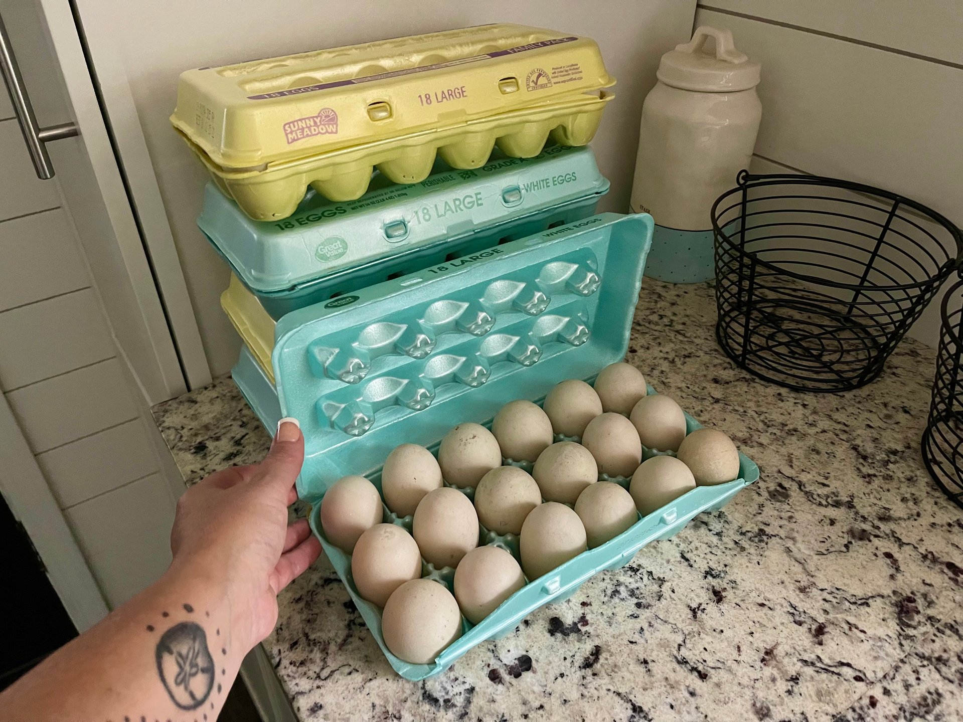 farm-fresh-duck-eggs-on-farmish